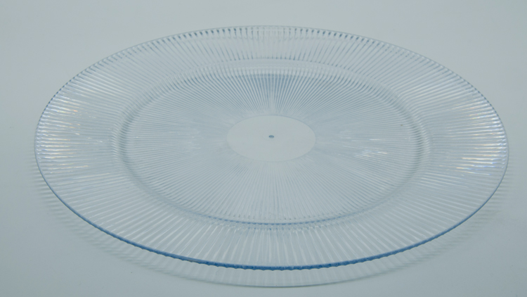 Plastic plate