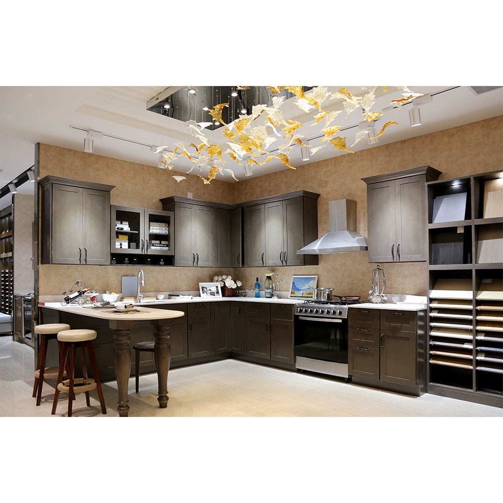 Customized Classical Solid Wood Kitchen Cabinet
