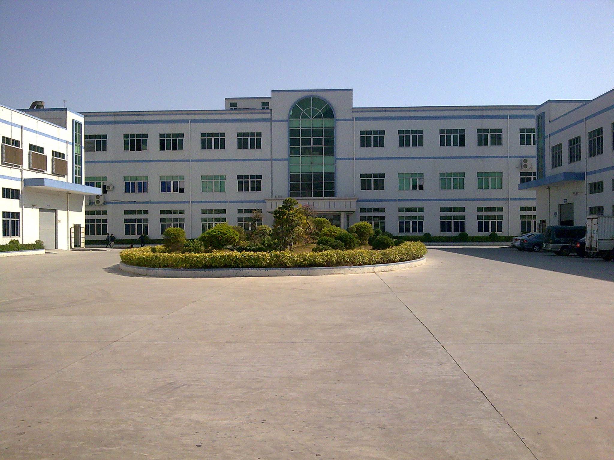 Pujiang Shuangjie Home Textile Crafts Co., Ltd. – bedspreads 2