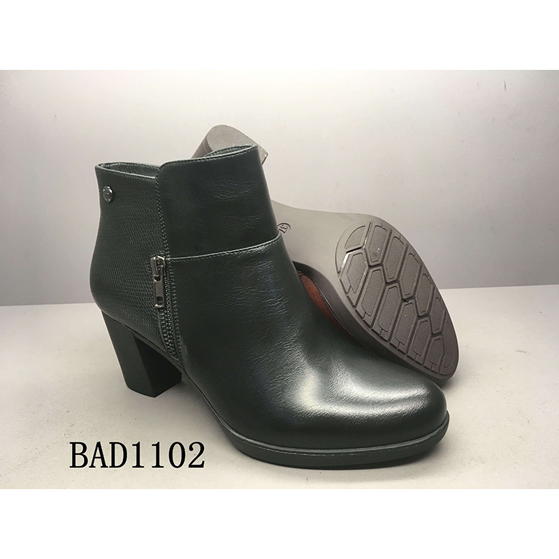 Ladies Boots