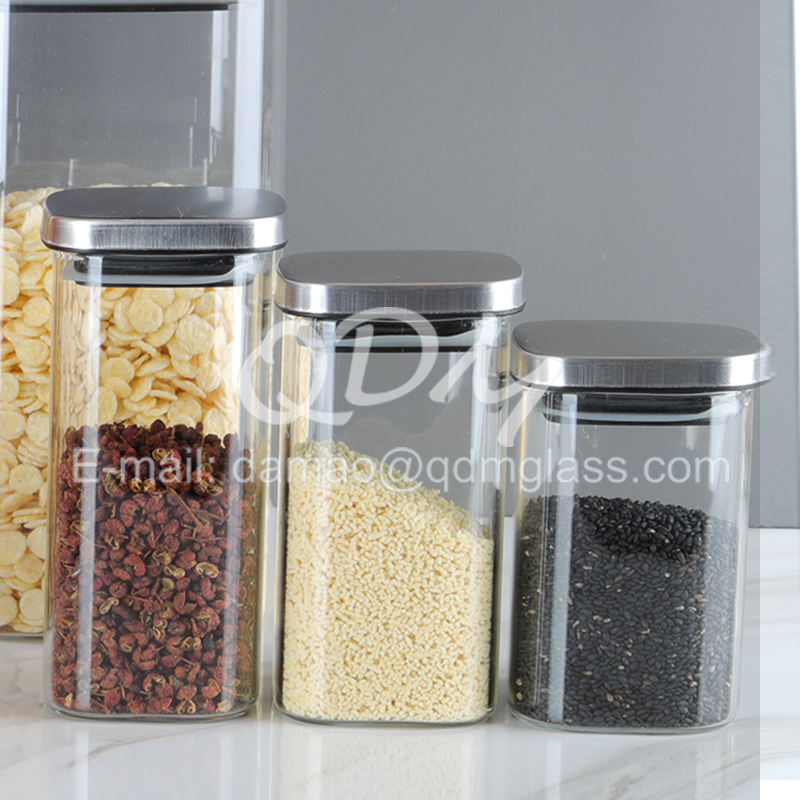Square shape high borosilicate glass jar with metal lid
