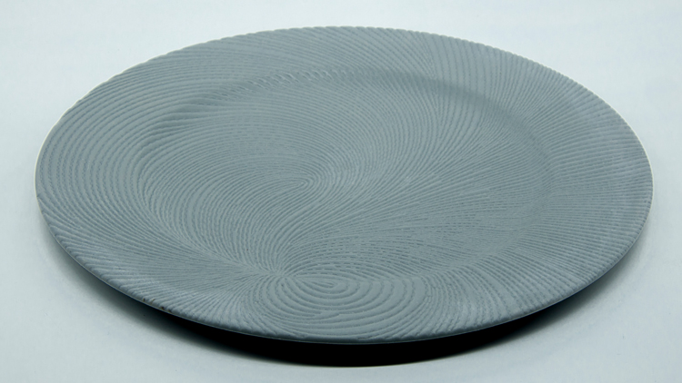 Plastic plate for decoration