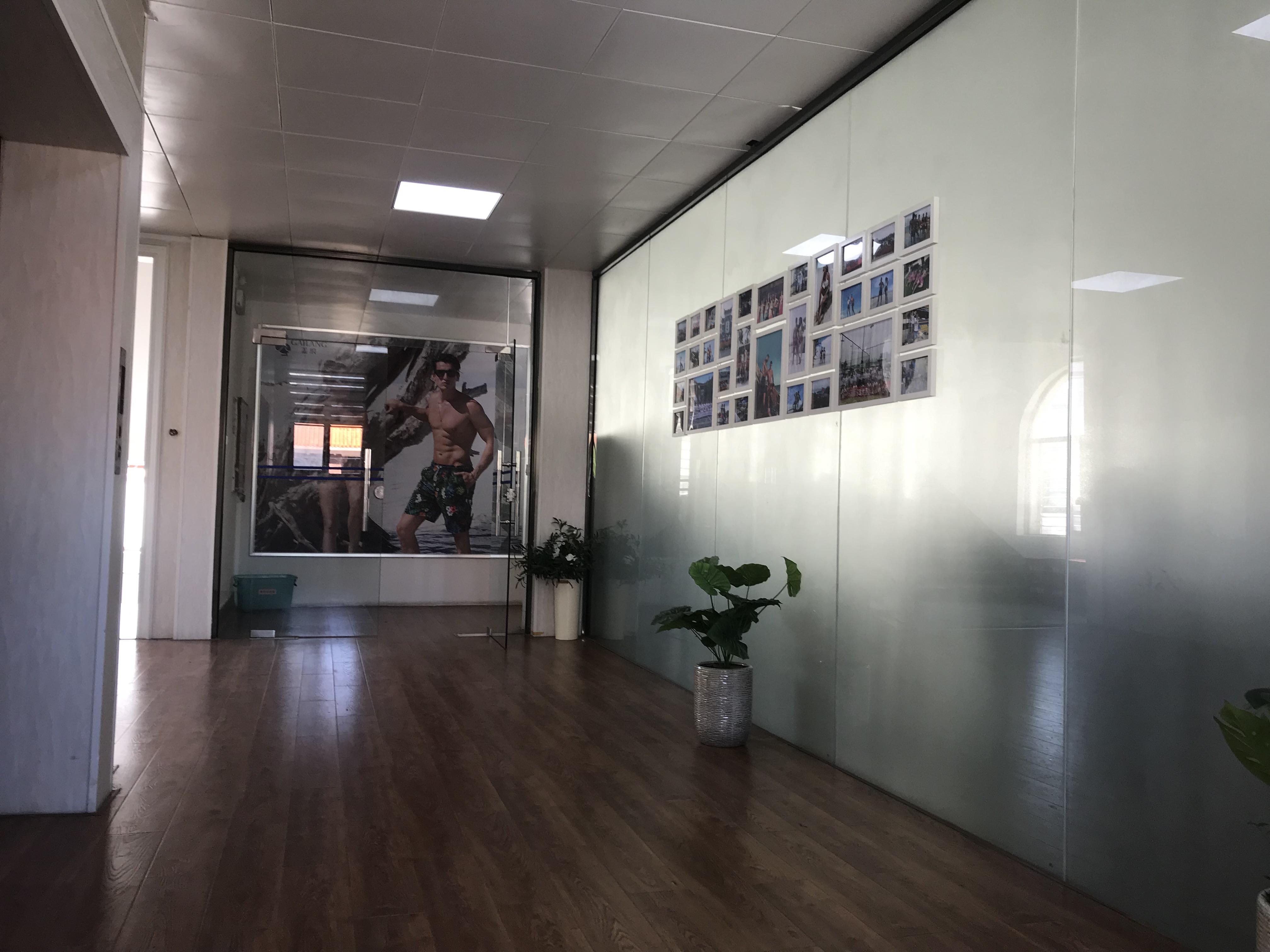Quanzhou Xinhenxing Clothing Co., Ltd. – Product photos 3