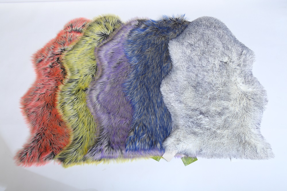 Decorative mat ,rug , Sheep shape rug with suede backing