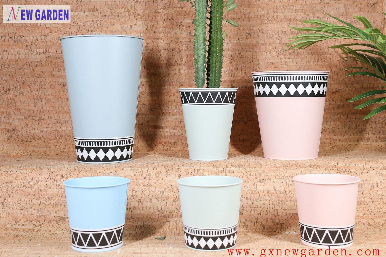 Zinc flower pot