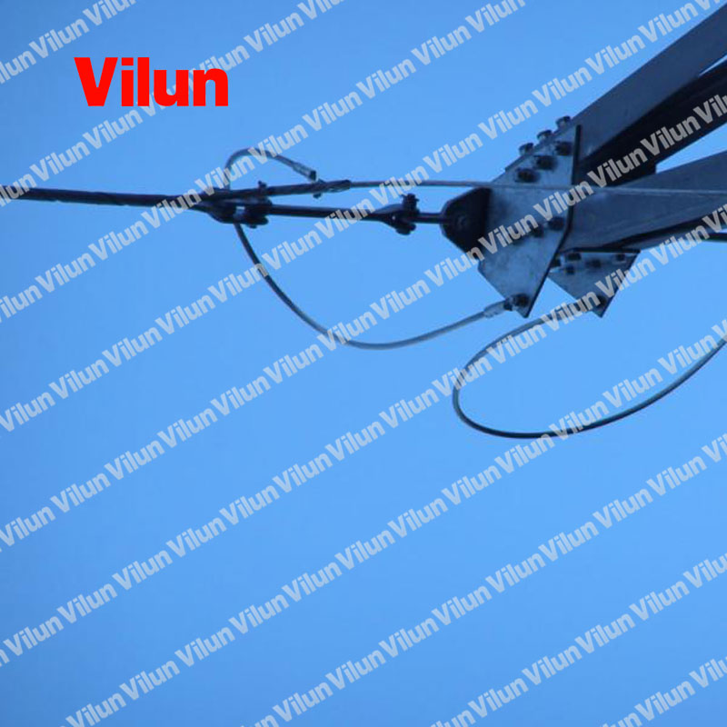 Helical dead end tension strain clamp for OPGW fiber optical cable