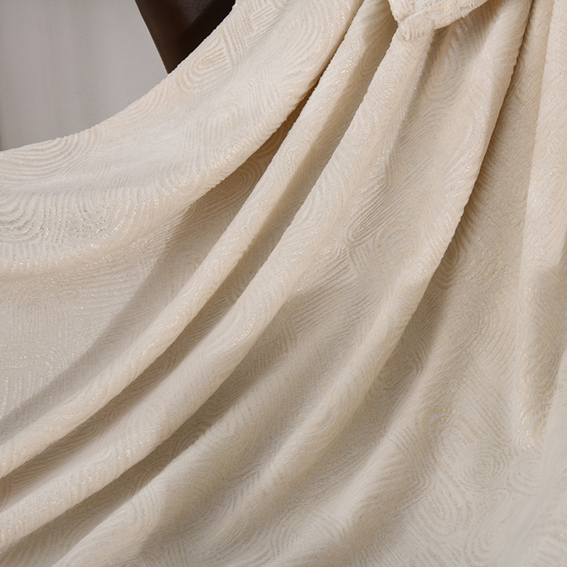 Foil print flannel blanket