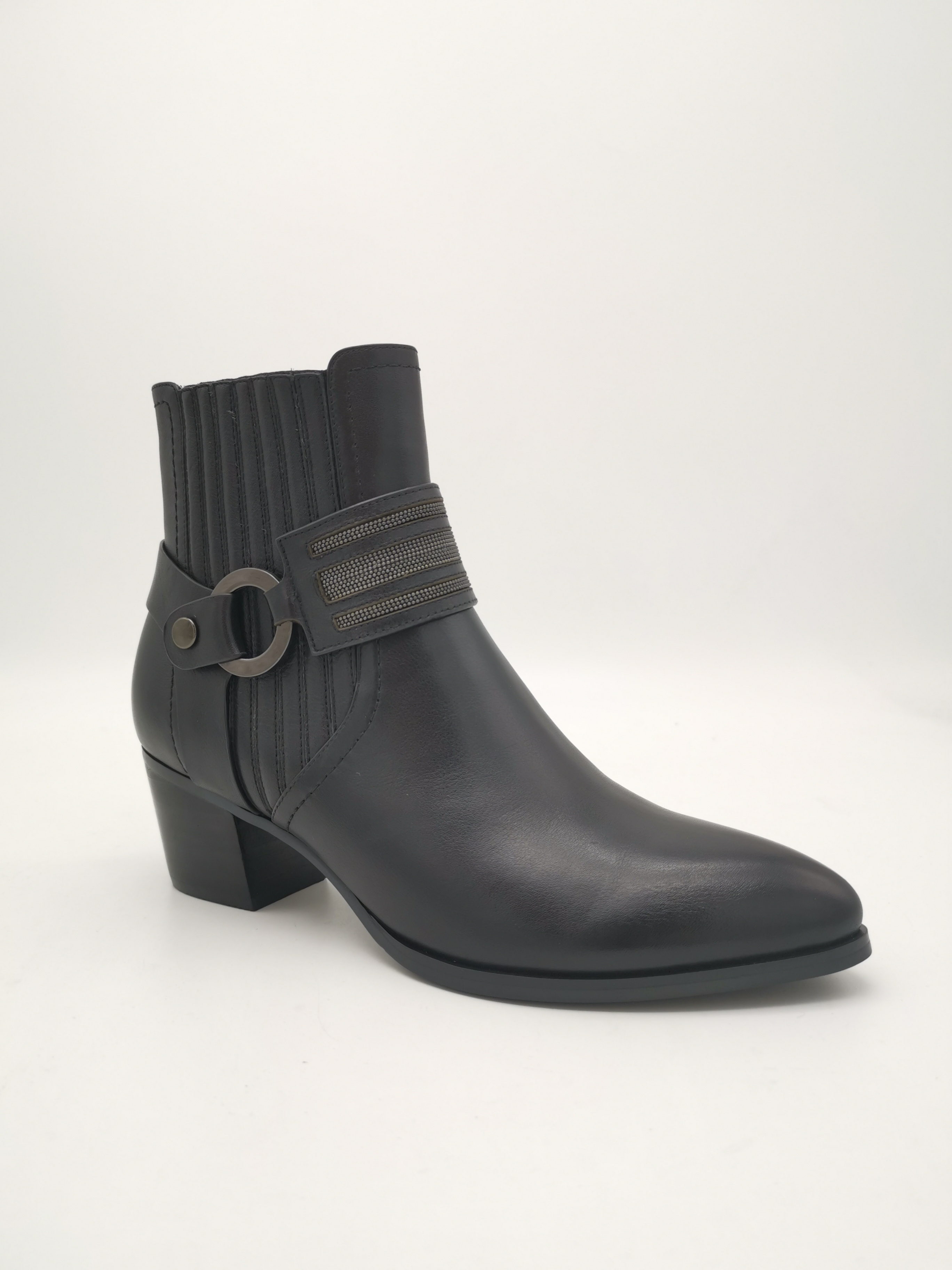 leather lady boots