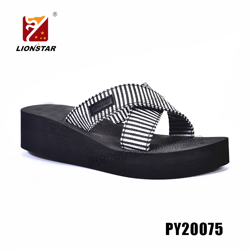 Comfortable Hot Selling Cross Wedge Sandal