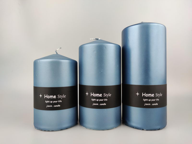 over-dipping pillar candle, metallic lacquer