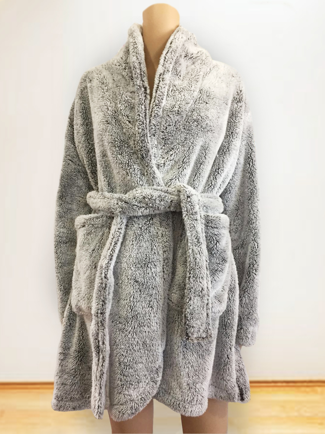 Ladies Embossed Sherpa Robe
