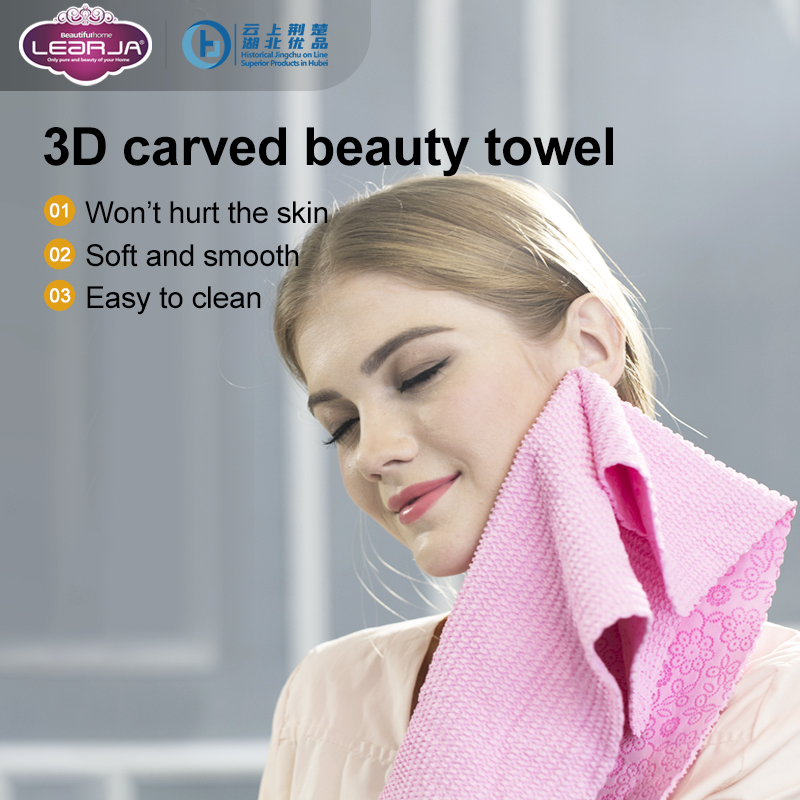 Wipe a sweat towel