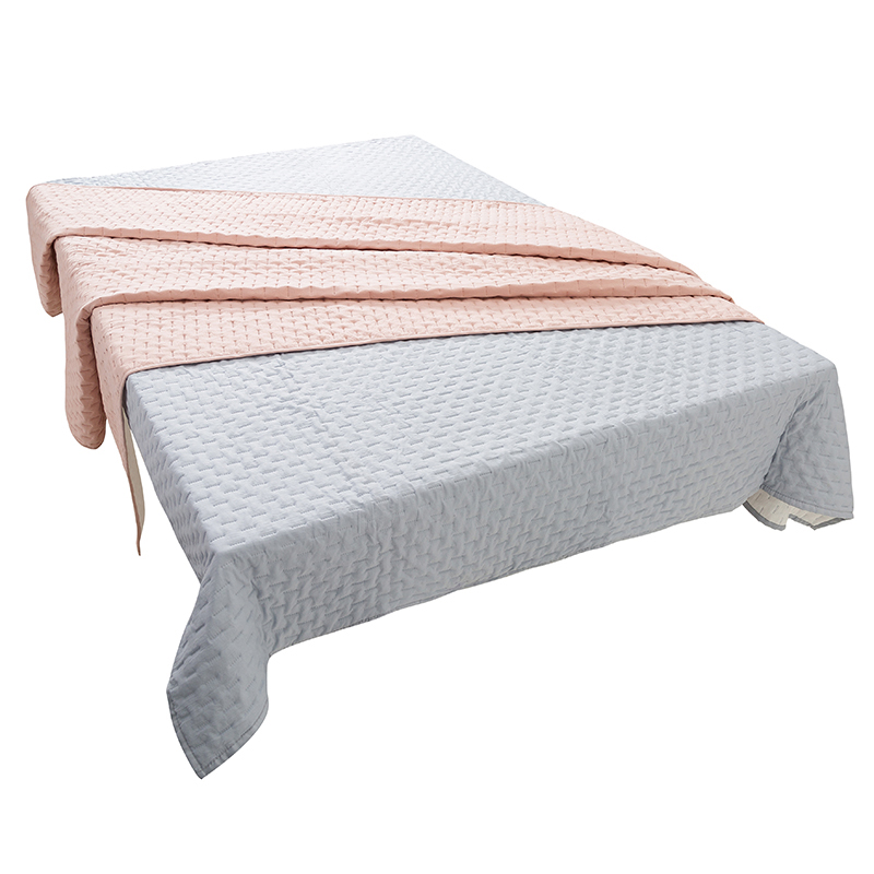 Ultrasonic washable quilt