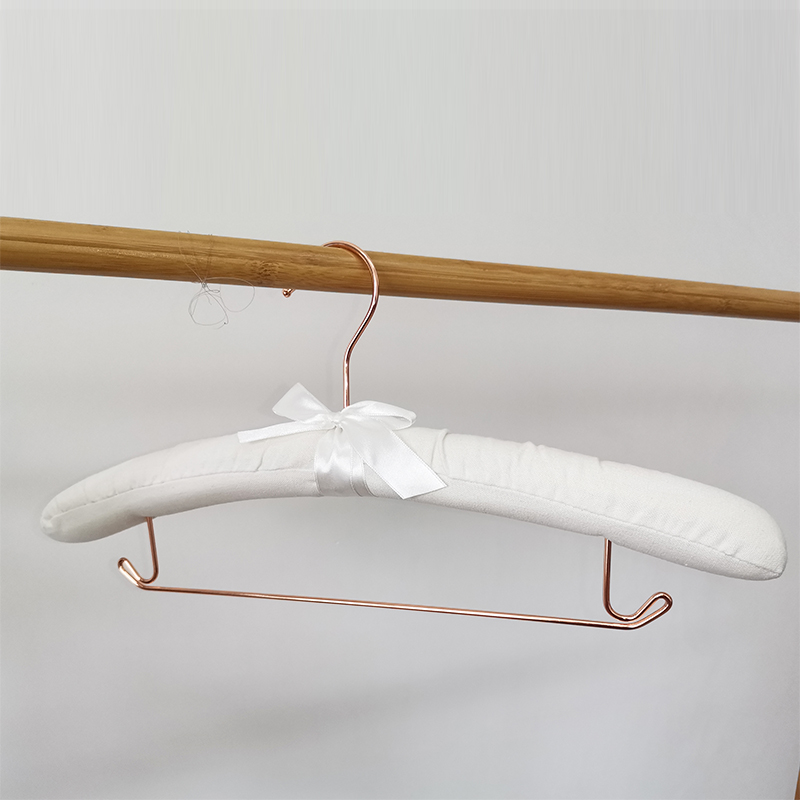 White cotton padded hanger with rose gold bar