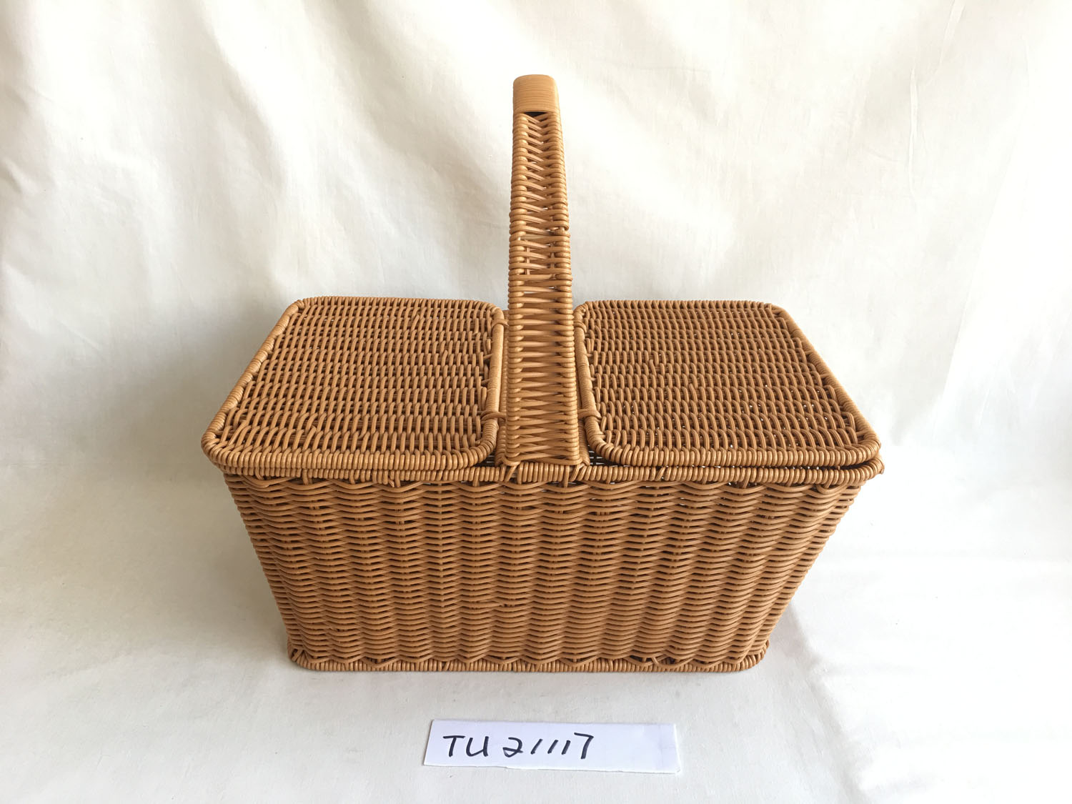 Plastic Picnic Basket