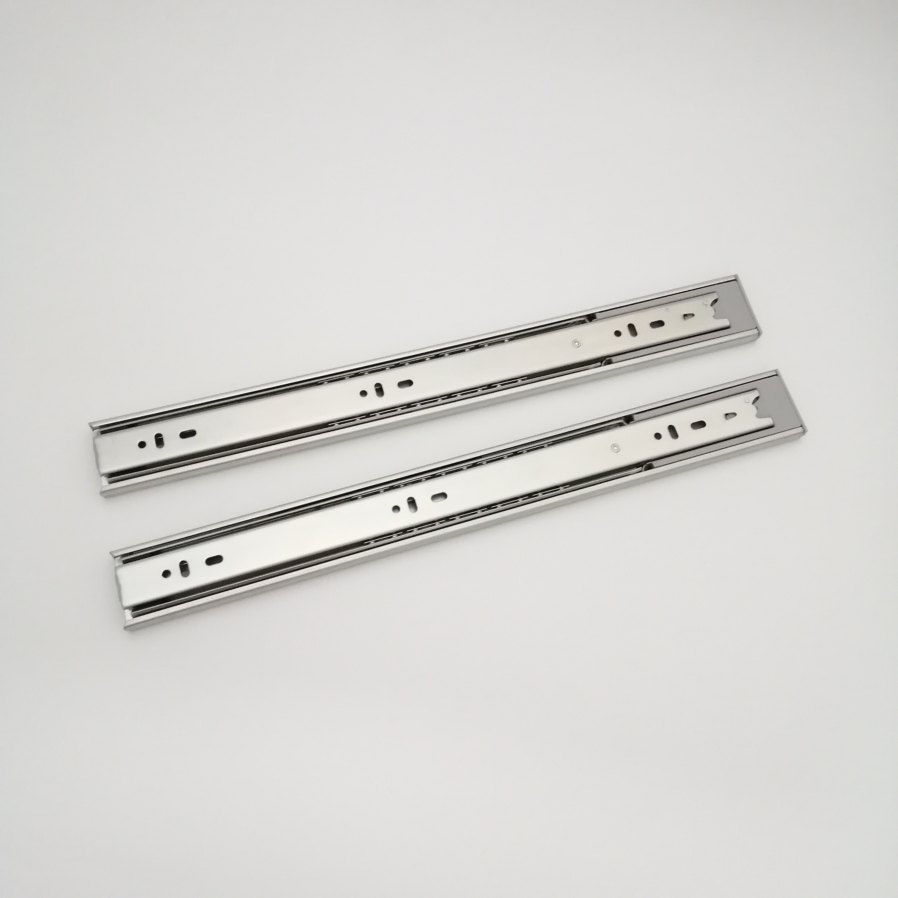Soft Closing 3 Fold Ball Bearing Slide