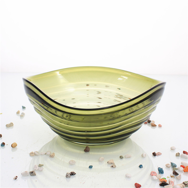 Triangle glass bowl