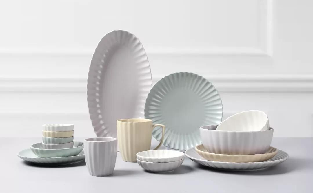 New Malus table ware dinner set