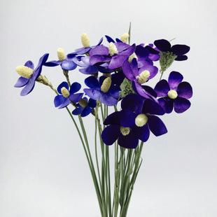 Dried flower adornment