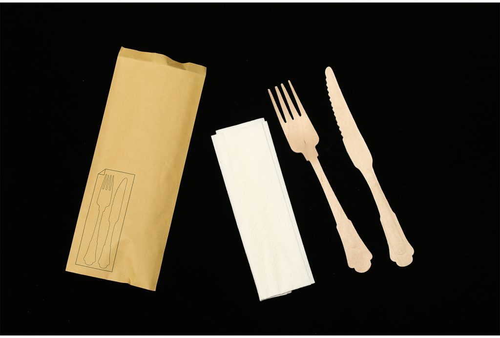 wooden cutlery set