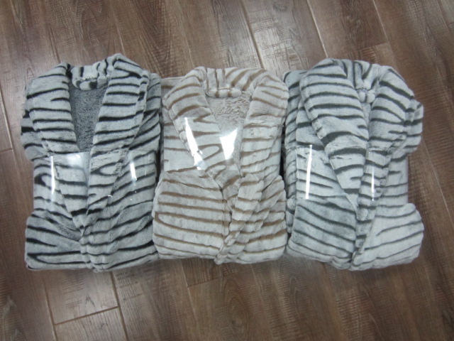 NINGBO JUZHEN SILK I/E CO., LTD. – Product photos 4