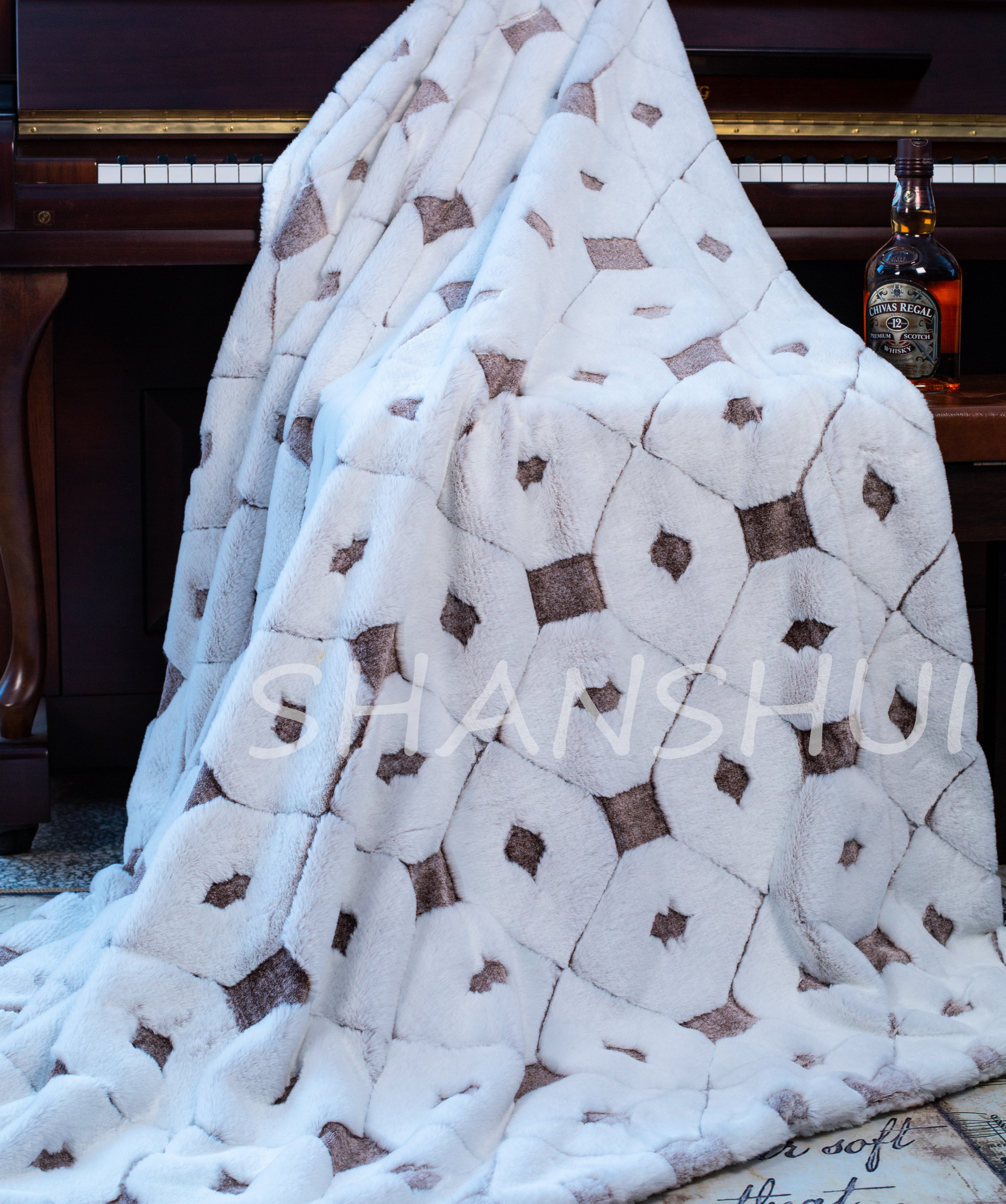 fake fur blanket