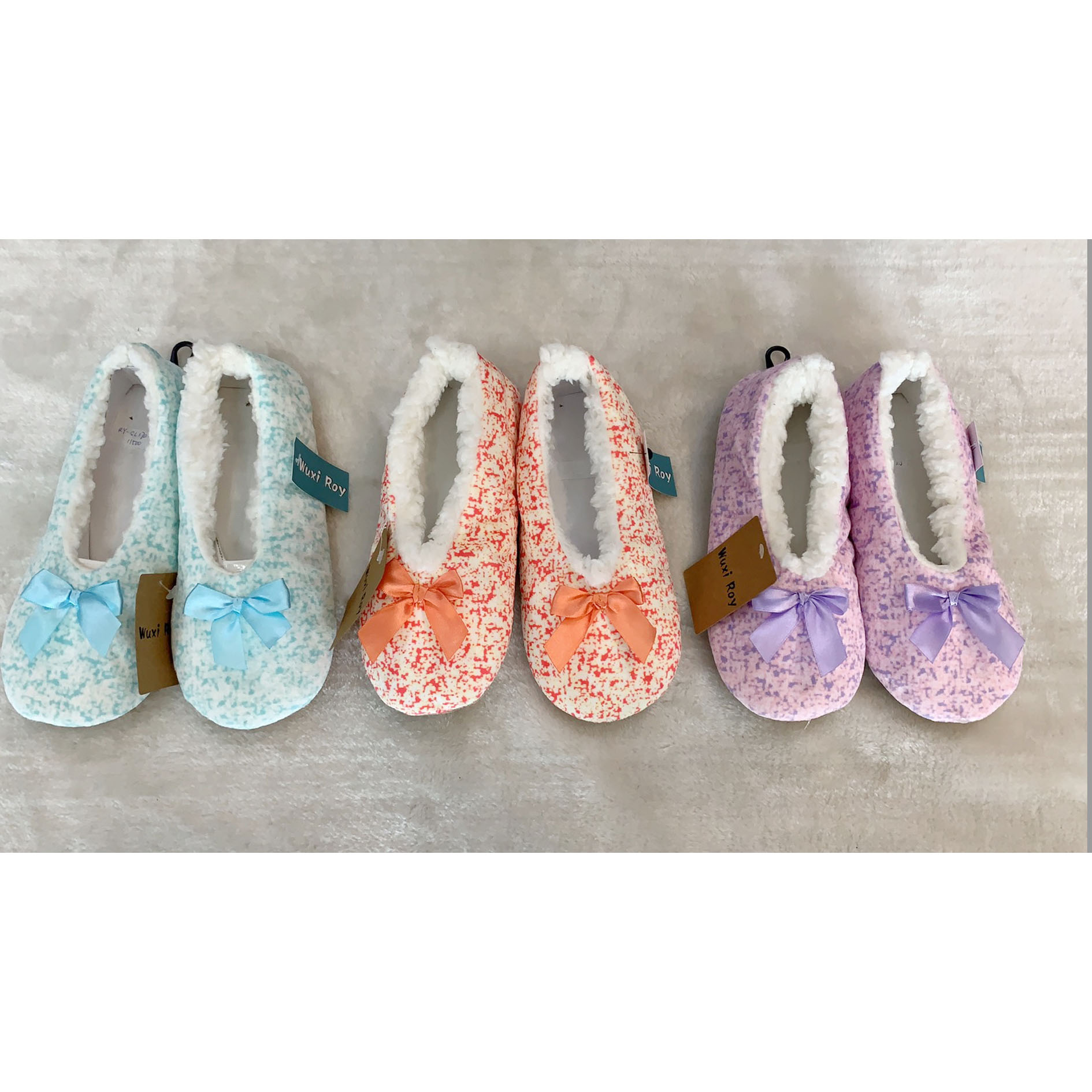 Indoor slippers