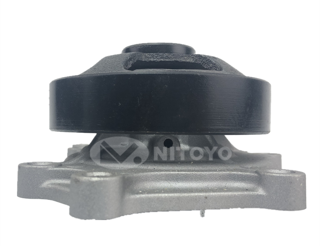 Used For Mitsubishi Fuso Canter 4M50 Engine Water Pump GWM97A ME995072