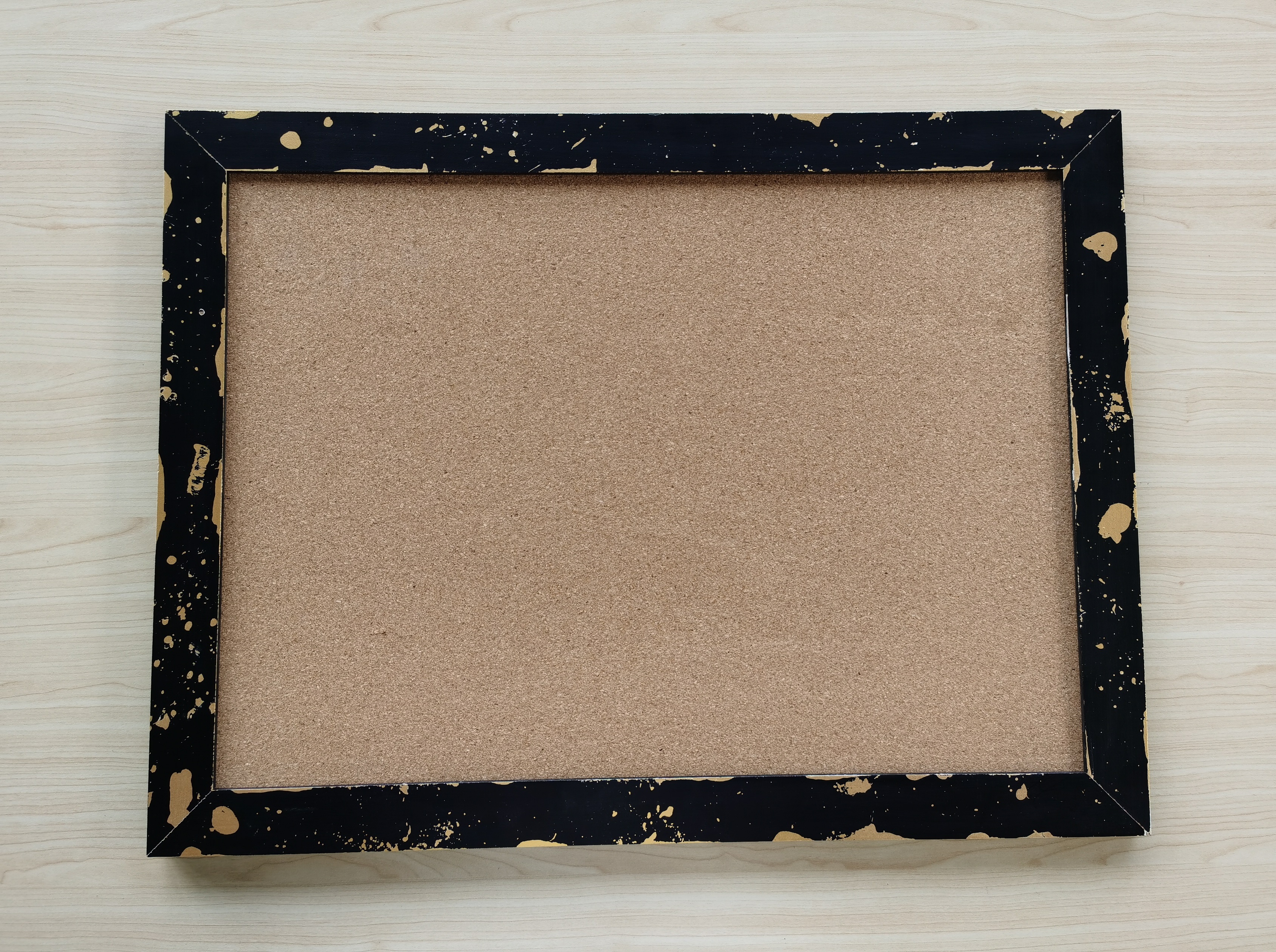 Wooden frame memo board