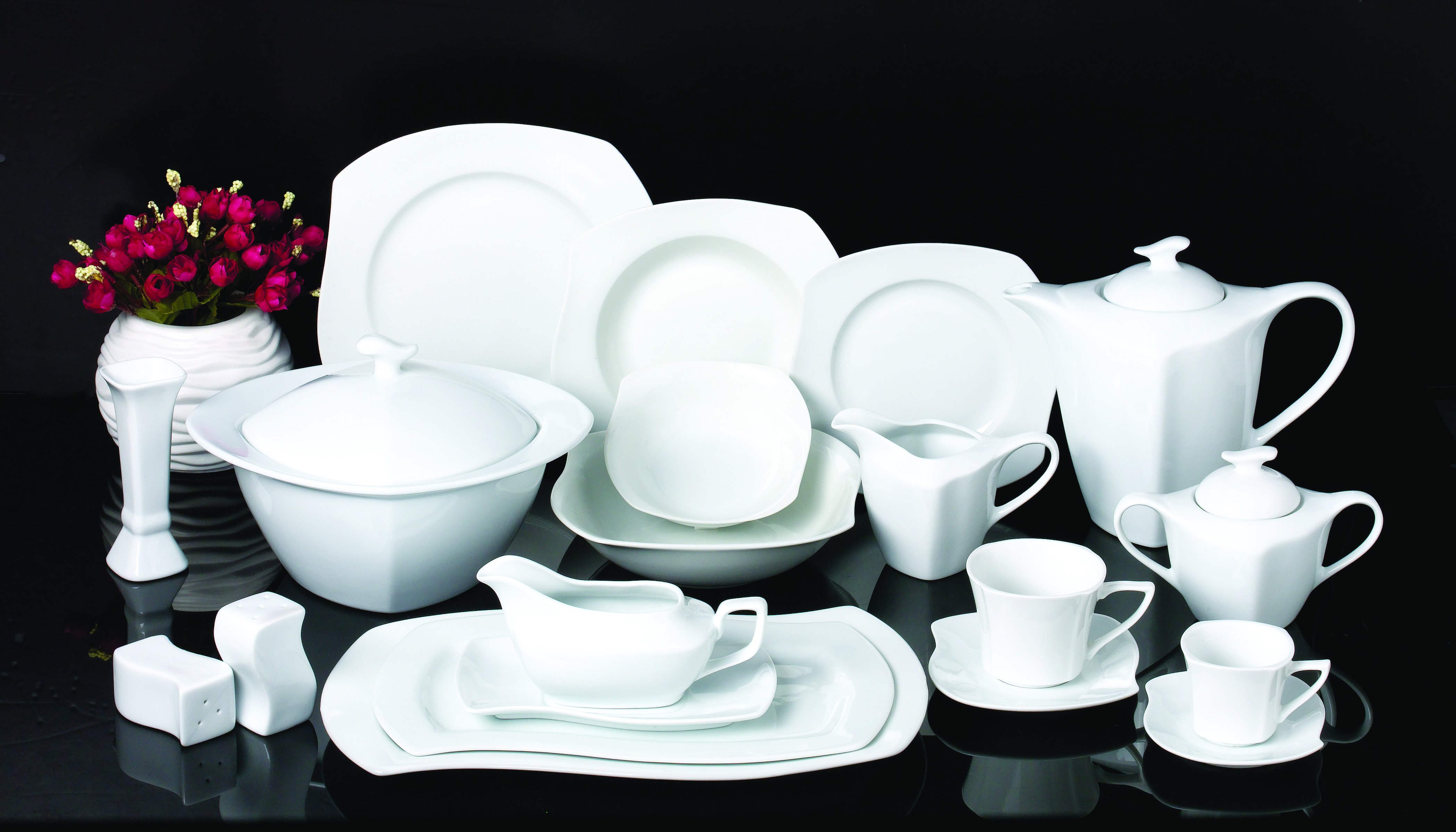 S Shape Dinner Set