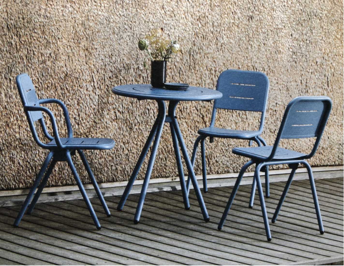 Alu.Lounge Chair with Alu. coffee table set