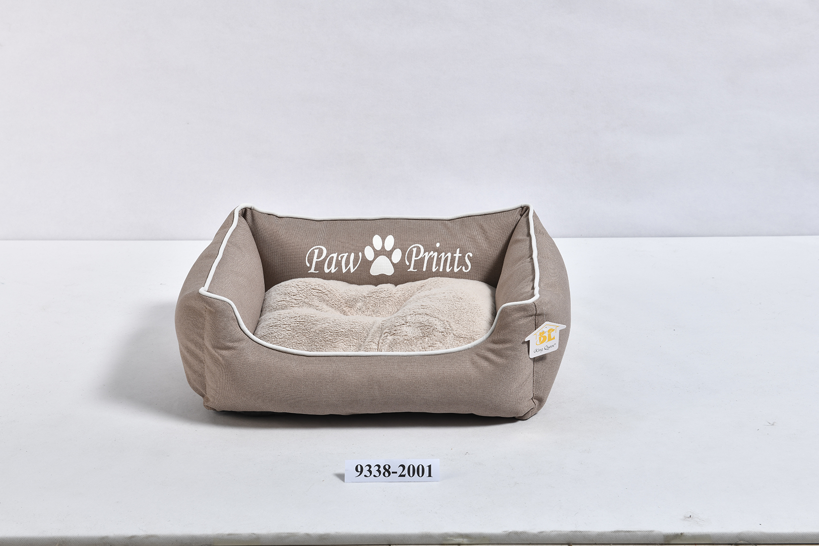 Square pet bed