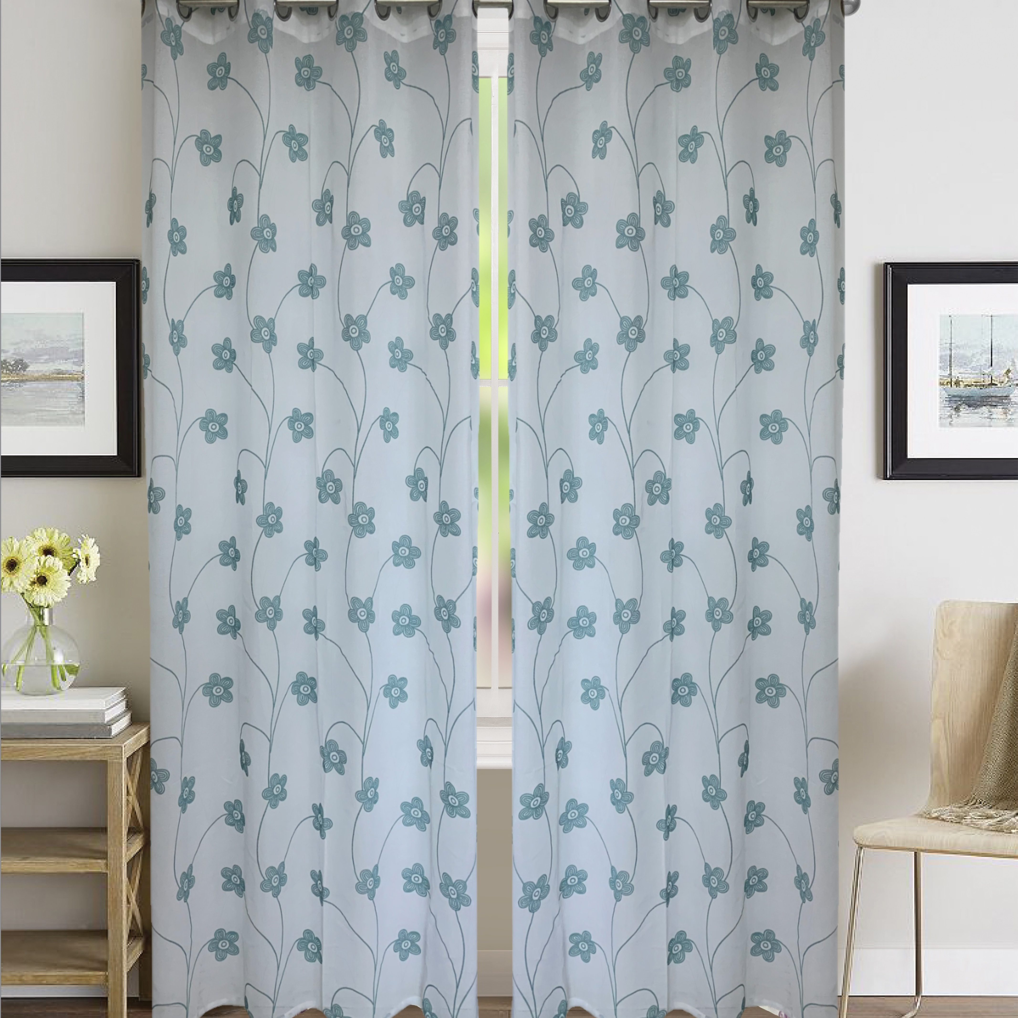 Drop plastic print curtain