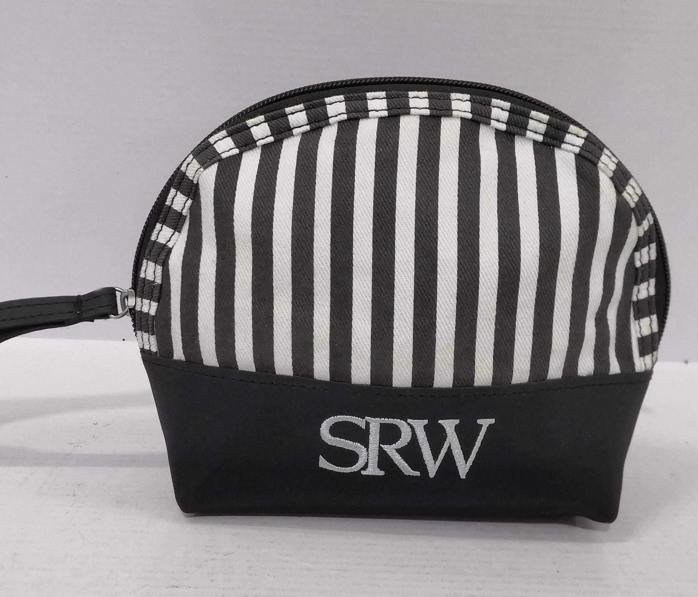 cosmetic bag