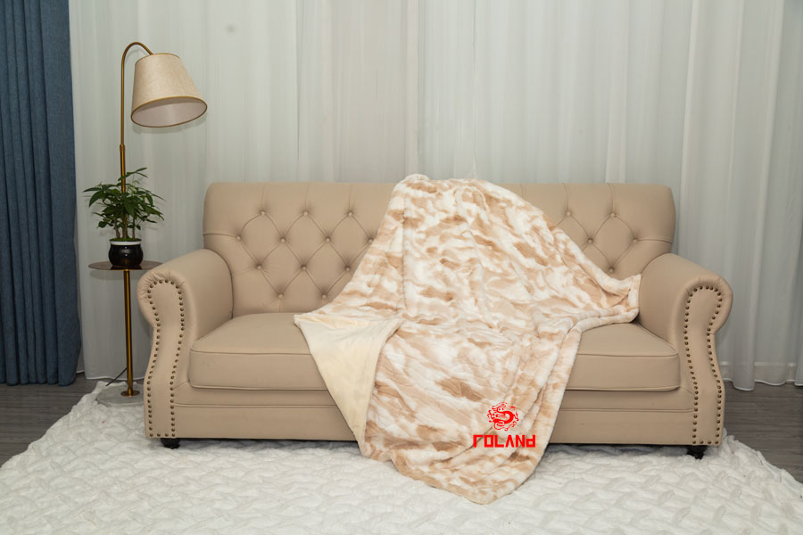Printed Rabbit Fur With Mink Backside, 2 Layer Blanket/Throw