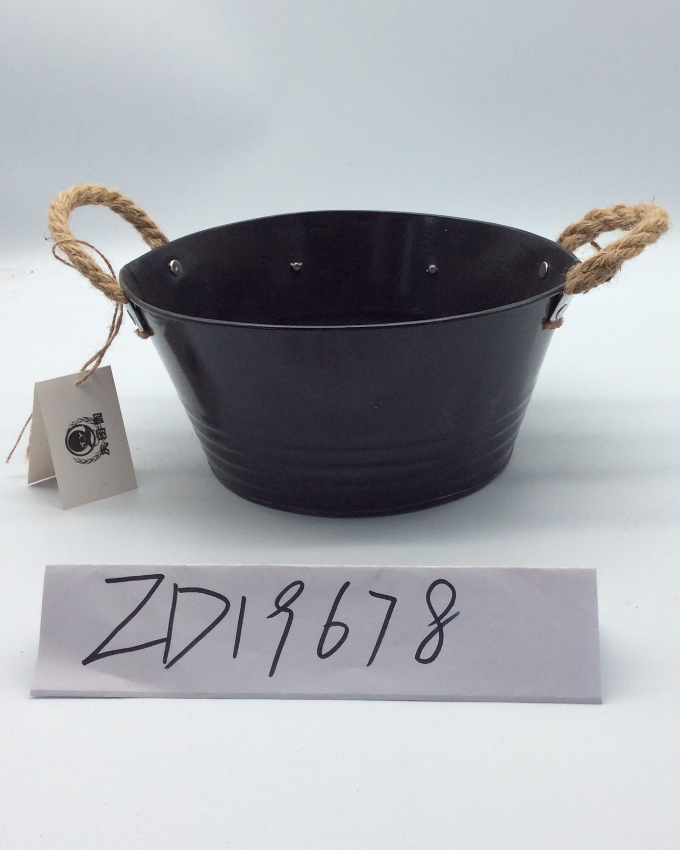 Tengiron handicraft