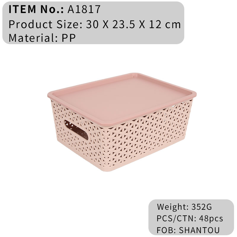 1817 Basket with lid