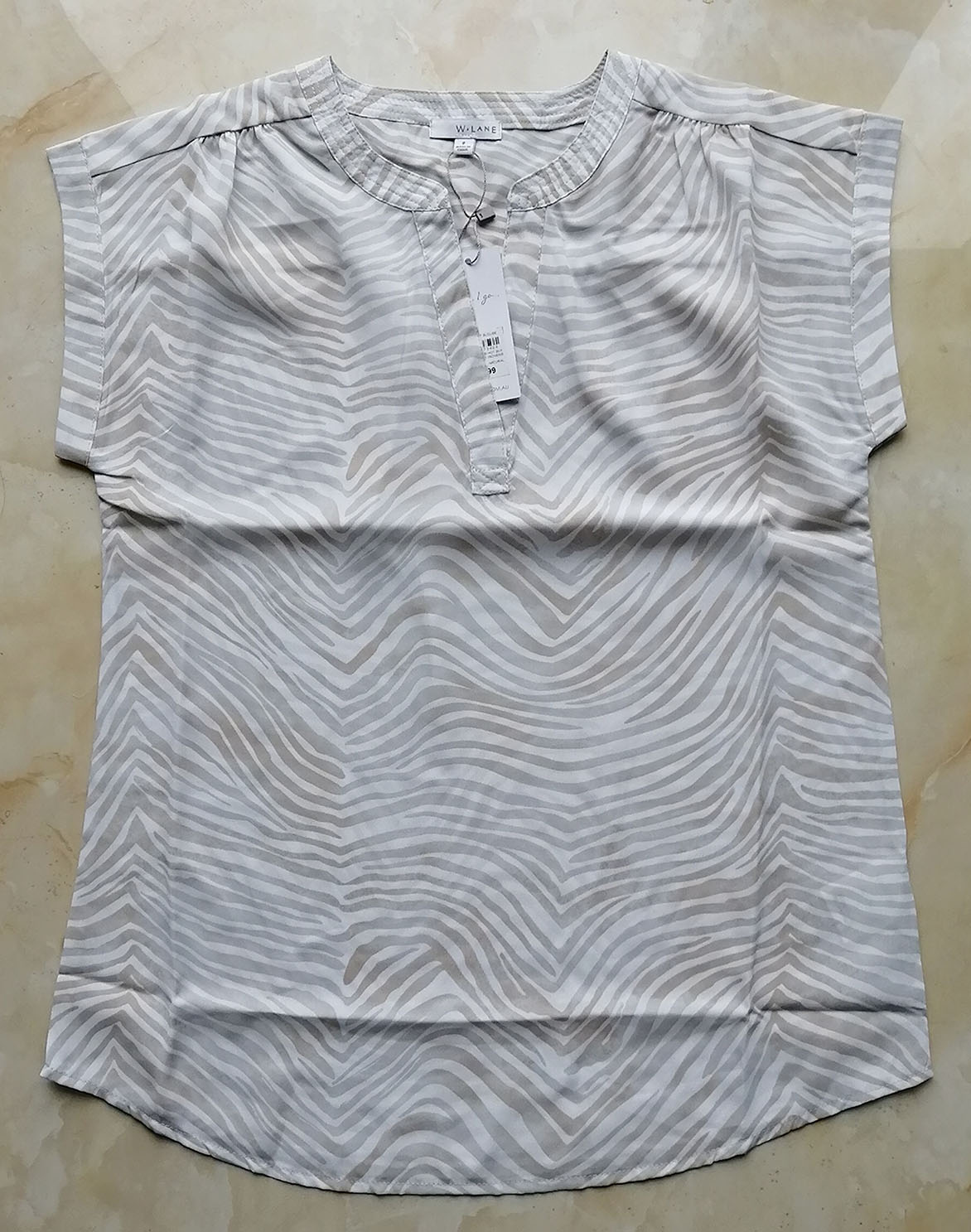 JIANGXI HUISI CLOTHING IMPORT AND EXPORT COMPANY LIMITED – vest 3