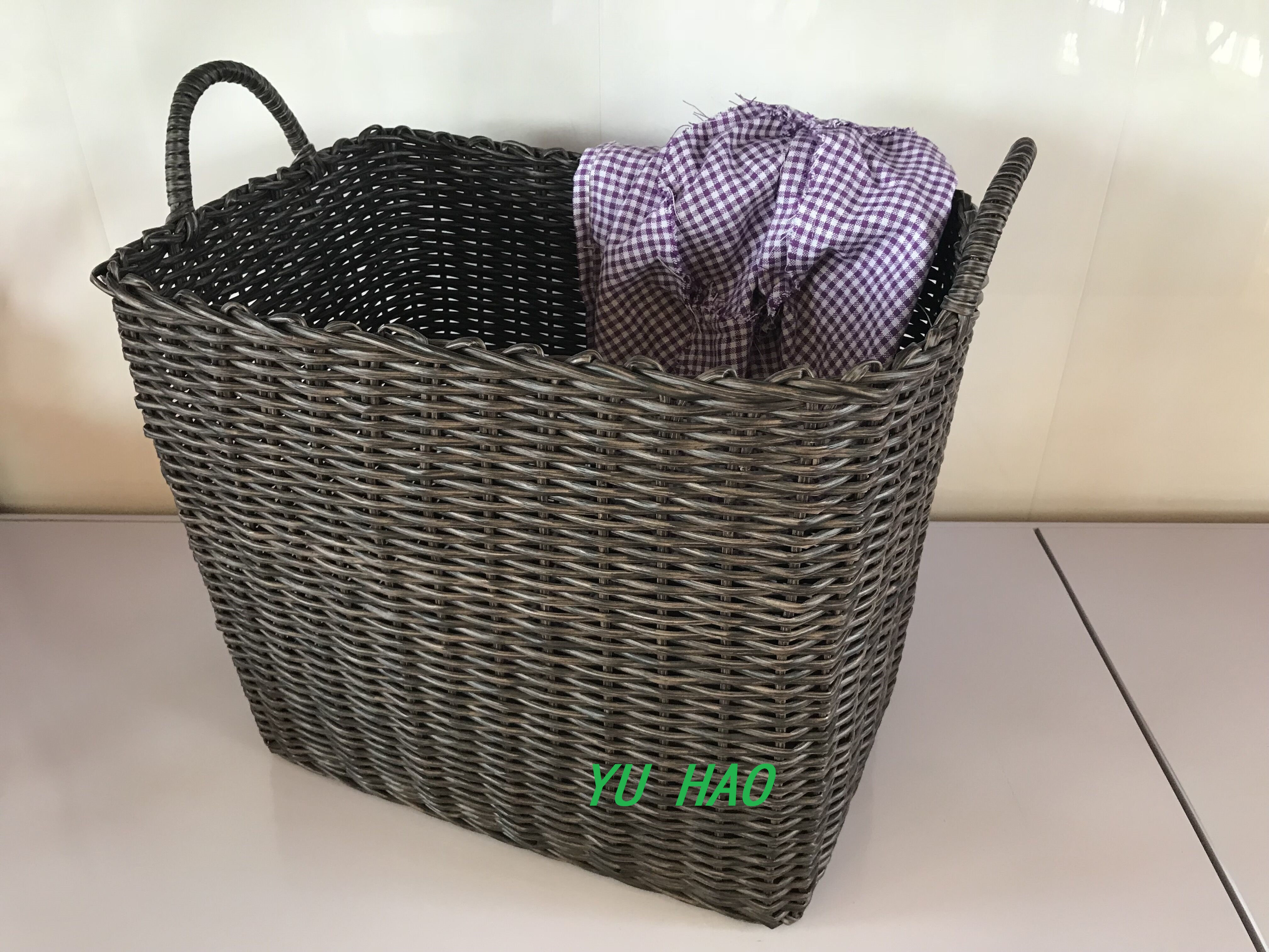 laundry basket