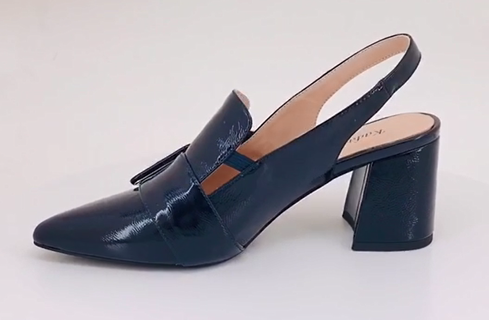 Women's sandals