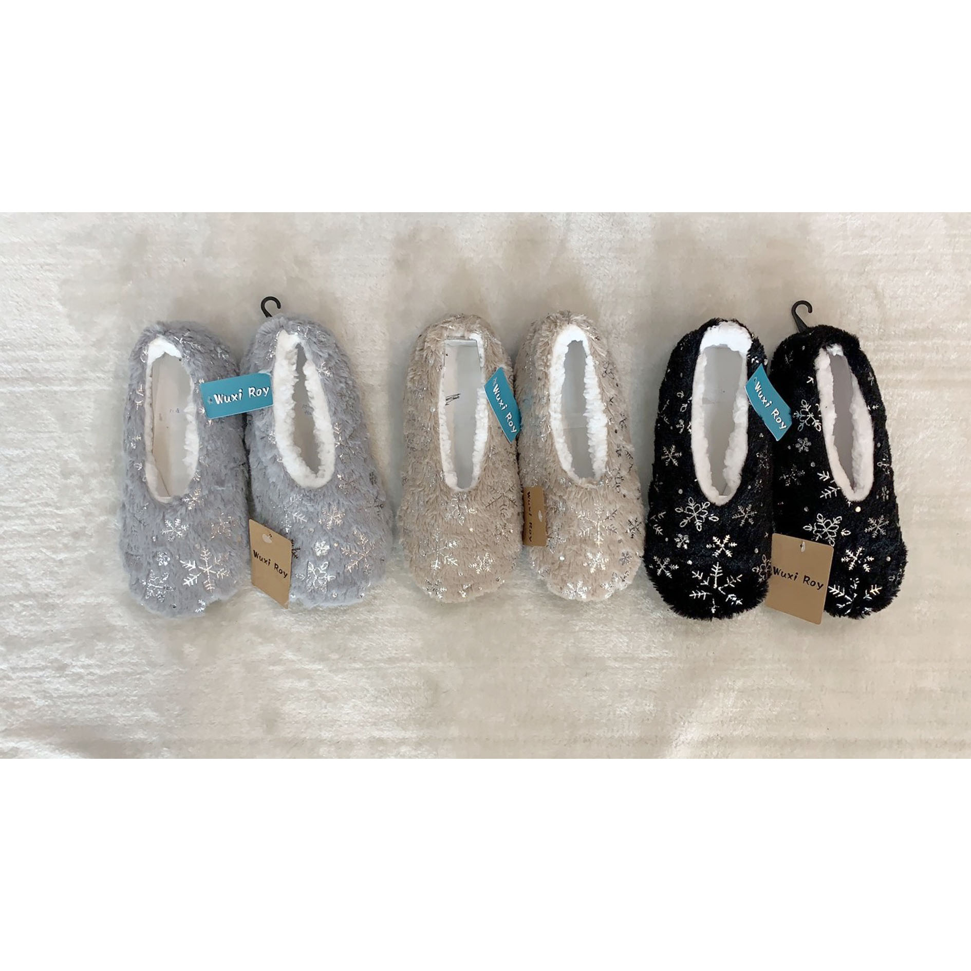 Indoor slippers
