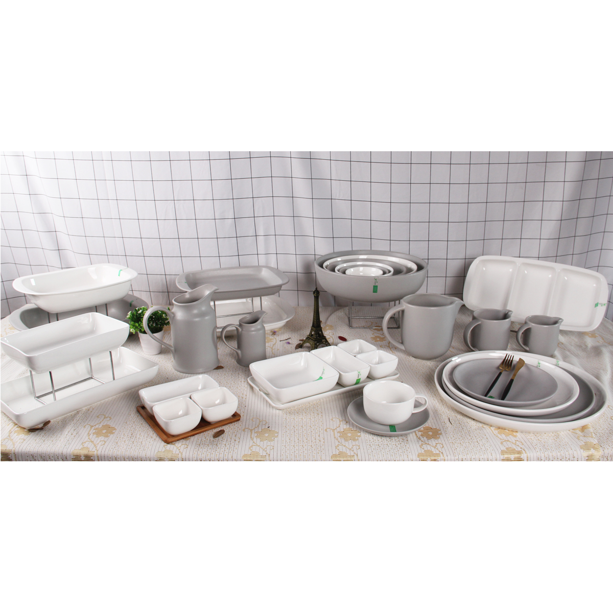 Dinnerware; Snack set; bakeware