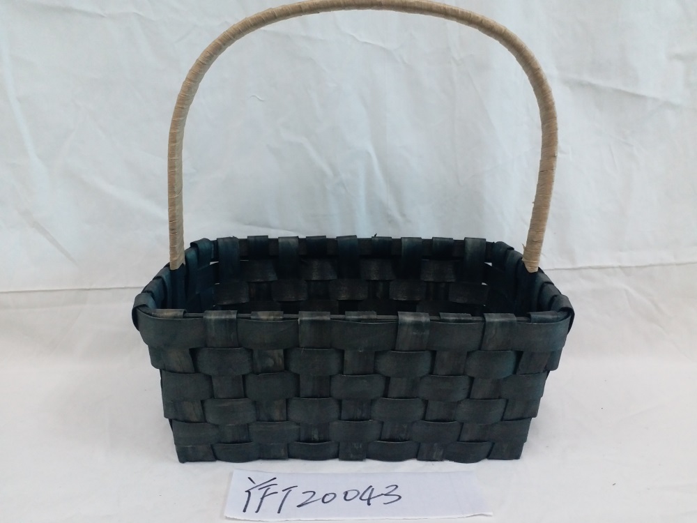 Gushi yufeng Wicker rectangle Willow basket Handles For Gifts Picnic Empty Fruit Gift Baskets Small Hand Woven Garden Holder With White Liner For Storage Of Vegetables Or Laundry Blanket