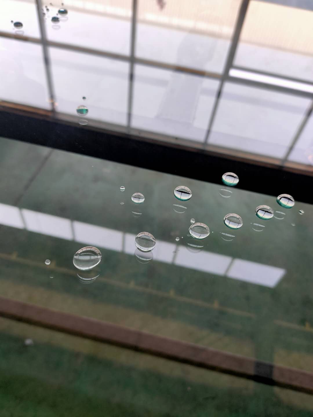 easy-clean glass
