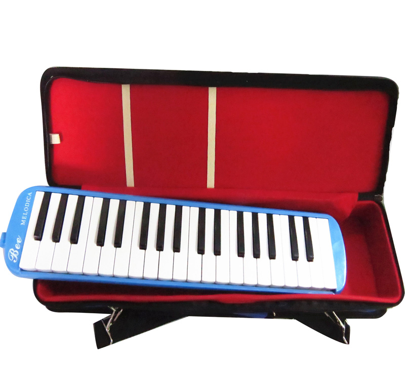 37 key melodica with refine bag