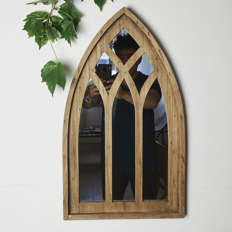 Wood wall mirror