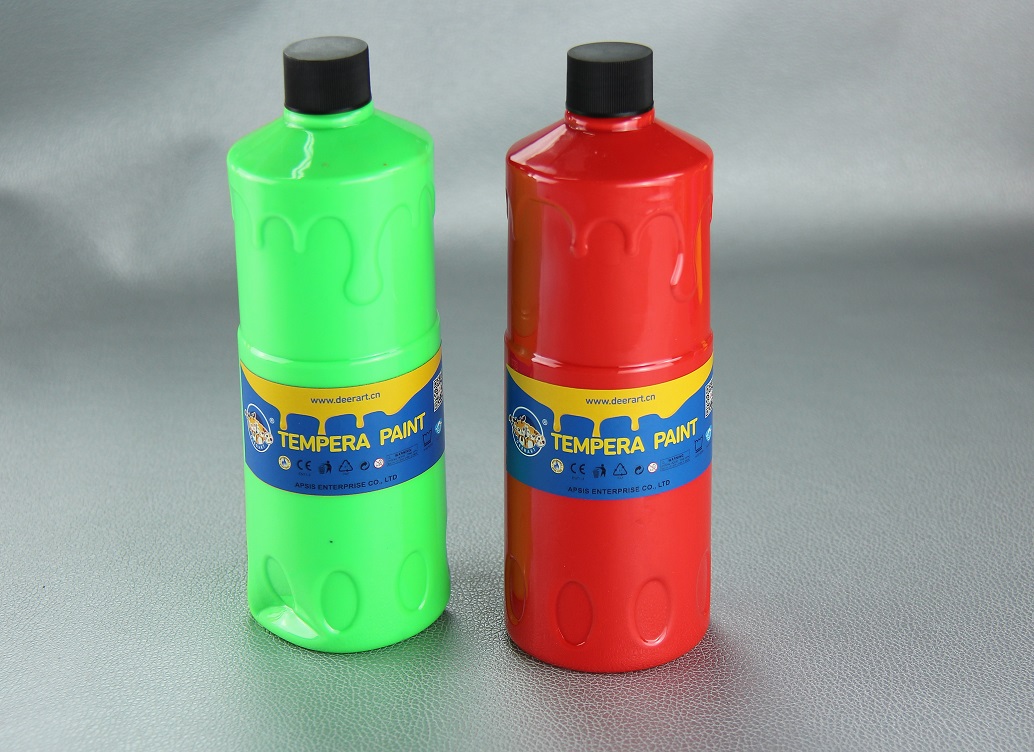 Tempera paint