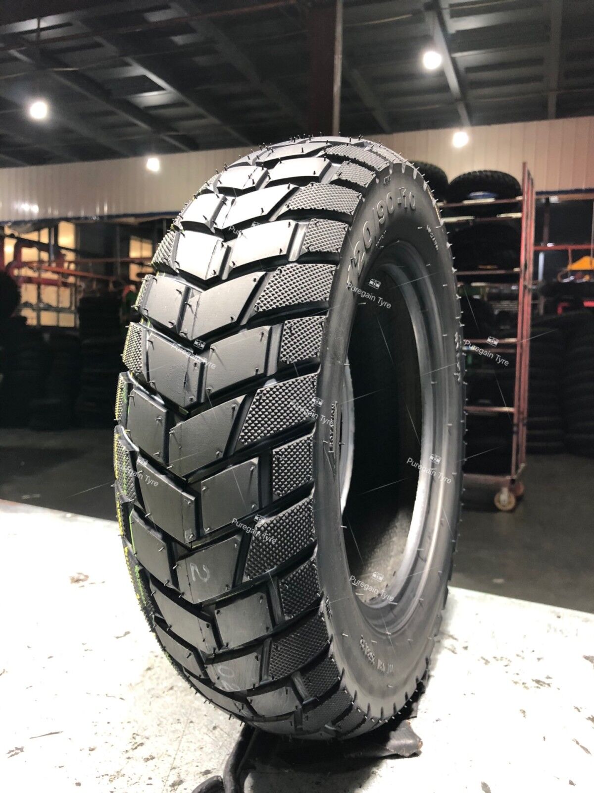 Motorcycle tyre