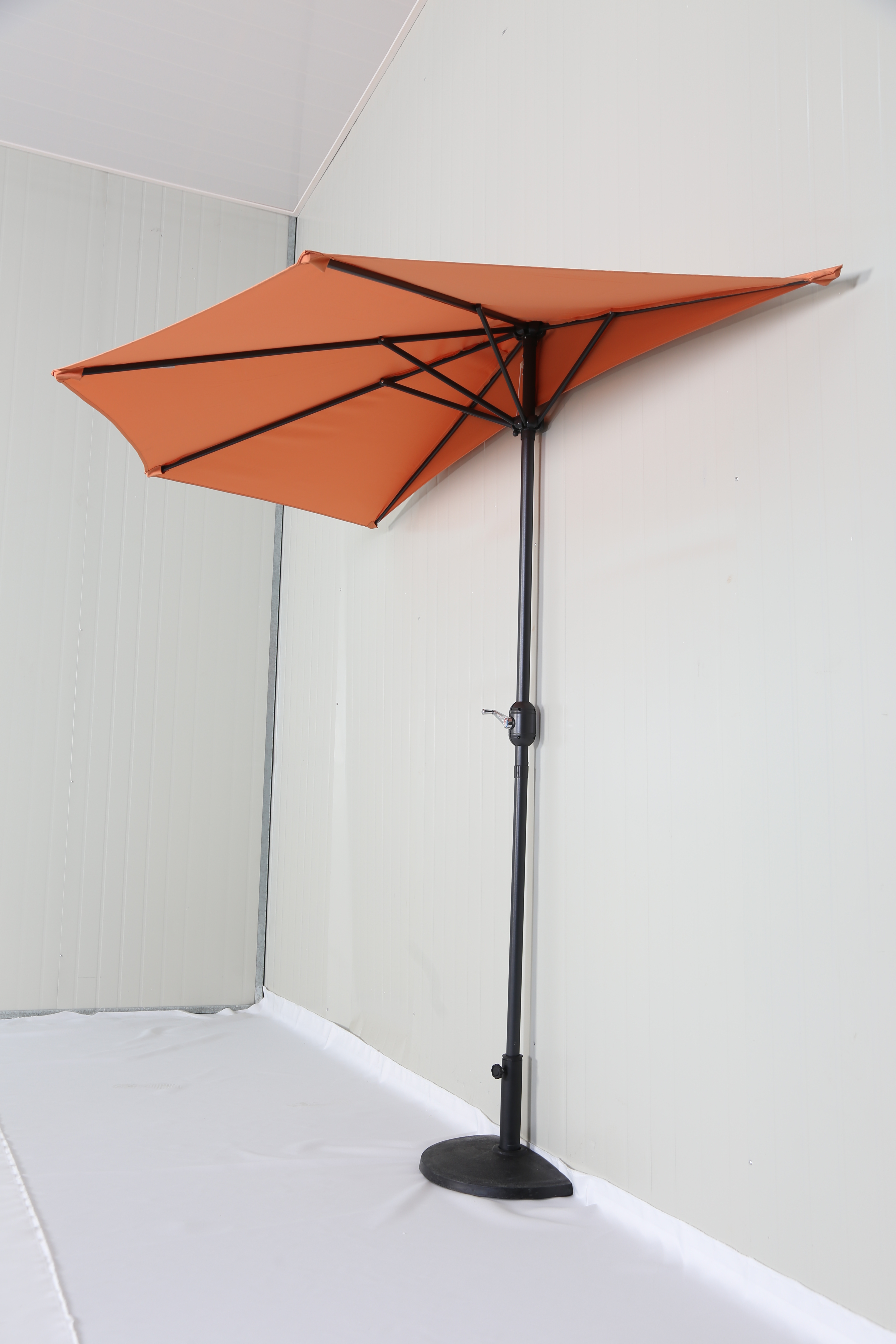 half umbrella