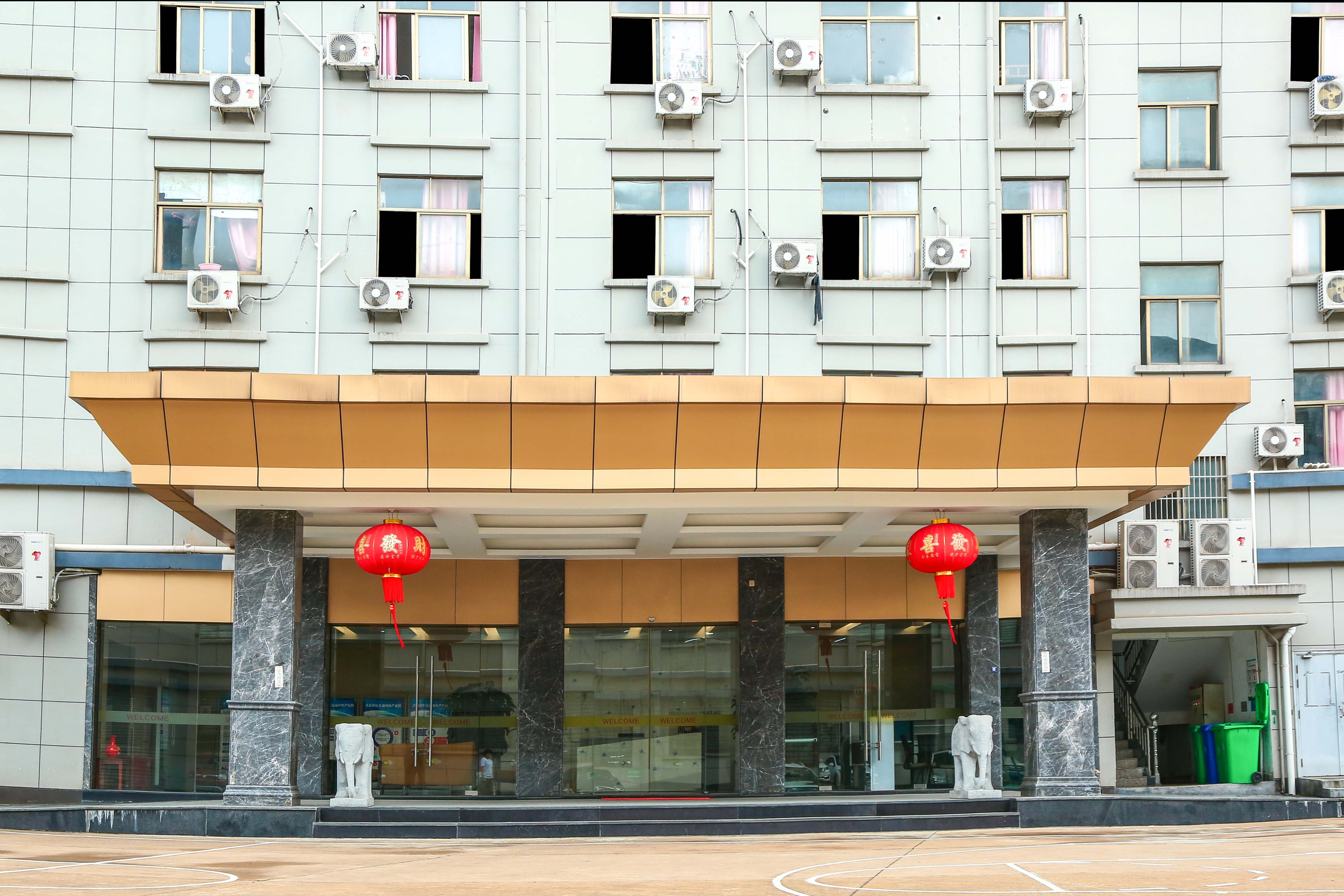 Tianpai Knitting Co., Ltd. – other sportswear and casual wear 3